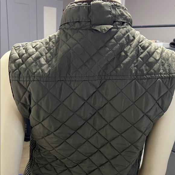 Blue Rain Quilted Khaki Vest - Picture 6 of 7